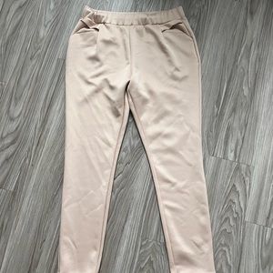 NWOT Khaki pants
